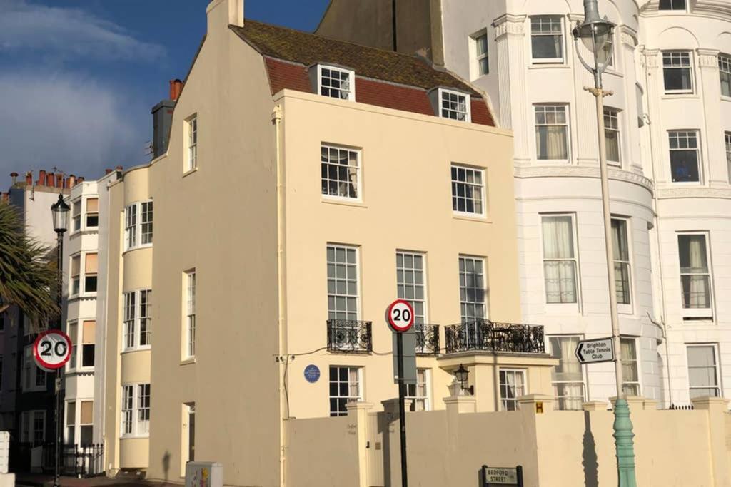 Apartment Sea-facing Art Deco Brighton